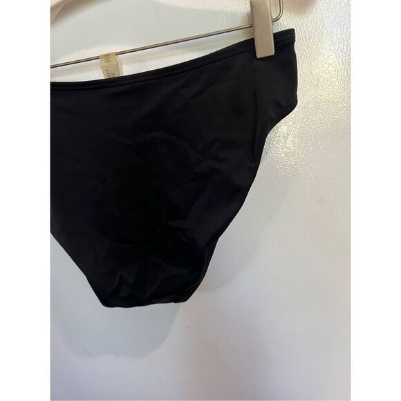 Victoria’s Secret Black Bikini Bottom Woman’s Size Medium - Picture 8 of 9